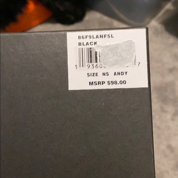 Michael Kors Wallet - Picture 3 of 5